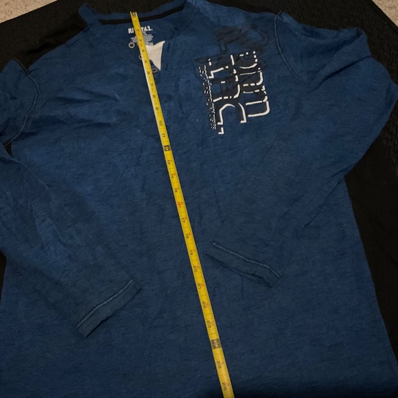 T-SHIRT  BY  RIVET61.. SIZE  XL..  UNISEX - Picture 6 of 8